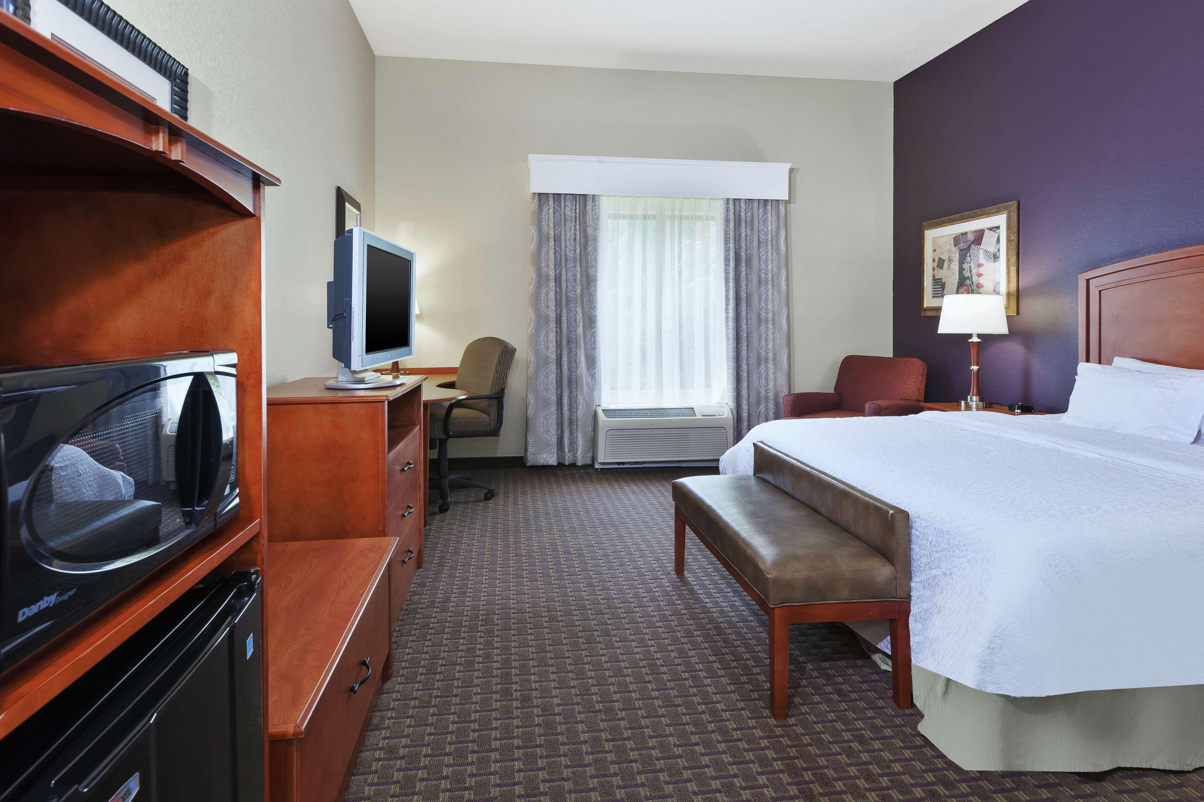 Cascade Hampton Inn & Suites Grand Rapids-Airport 28Th St מראה חיצוני תמונה