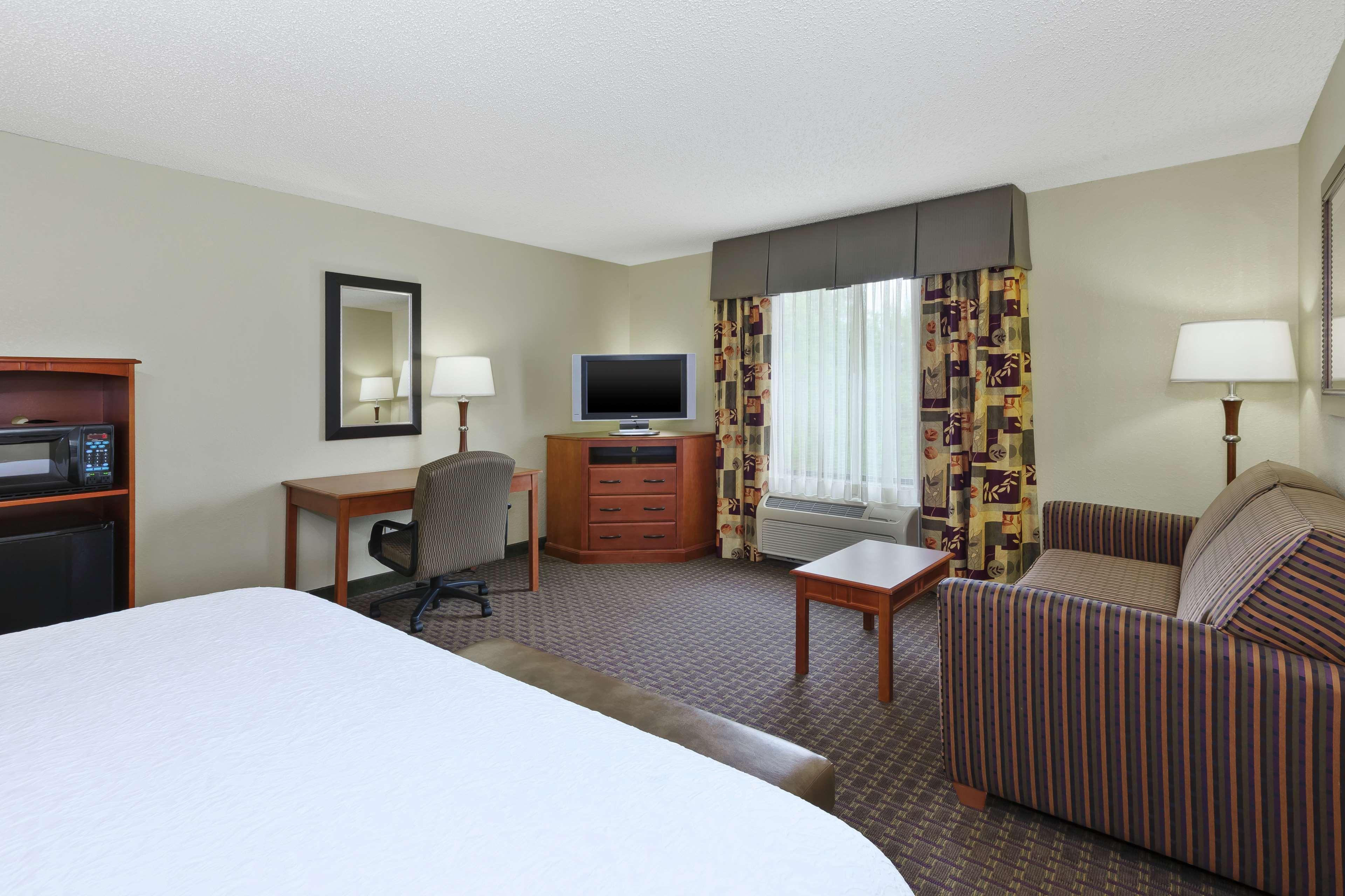 Cascade Hampton Inn & Suites Grand Rapids-Airport 28Th St מראה חיצוני תמונה