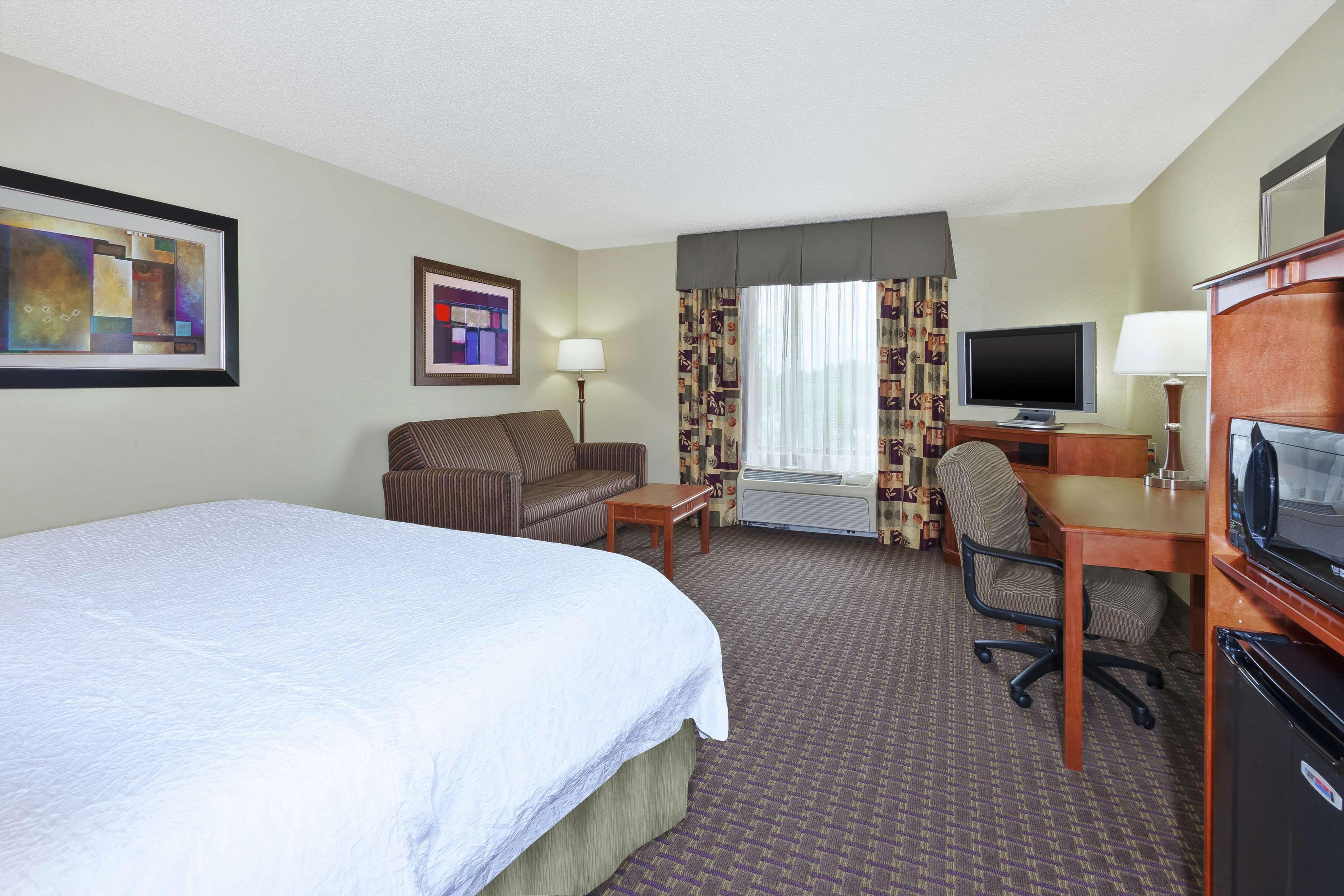 Cascade Hampton Inn & Suites Grand Rapids-Airport 28Th St מראה חיצוני תמונה
