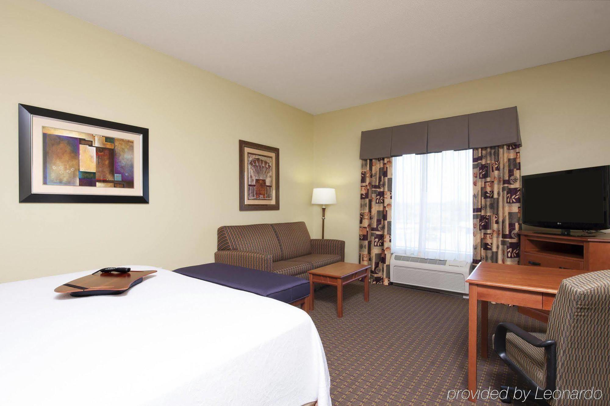 Cascade Hampton Inn & Suites Grand Rapids-Airport 28Th St מראה חיצוני תמונה